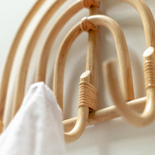 Lade das Bild in den Galerie-Viewer, MAKU