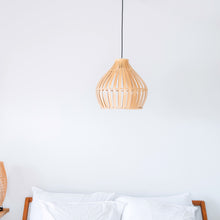 Lade das Bild in den Galerie-Viewer, KIRMA