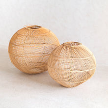 Lade das Bild in den Galerie-Viewer, KENCANA