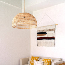 Lade das Bild in den Galerie-Viewer, UDARA