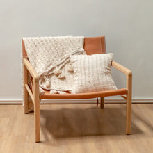 Lade das Bild in den Galerie-Viewer, RAHAYU