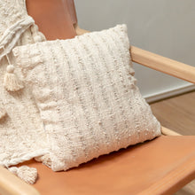 Lade das Bild in den Galerie-Viewer, RAHAYU