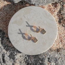 Lade das Bild in den Galerie-Viewer, KARTINI (gold)