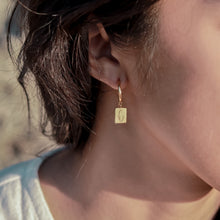 Lade das Bild in den Galerie-Viewer, KARTINI (gold)