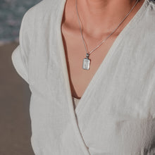 Lade das Bild in den Galerie-Viewer, LOVINA (silber)