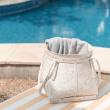 Lade das Bild in den Galerie-Viewer, BIKU