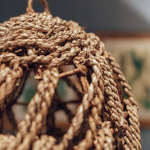 Lade das Bild in den Galerie-Viewer, PADANG